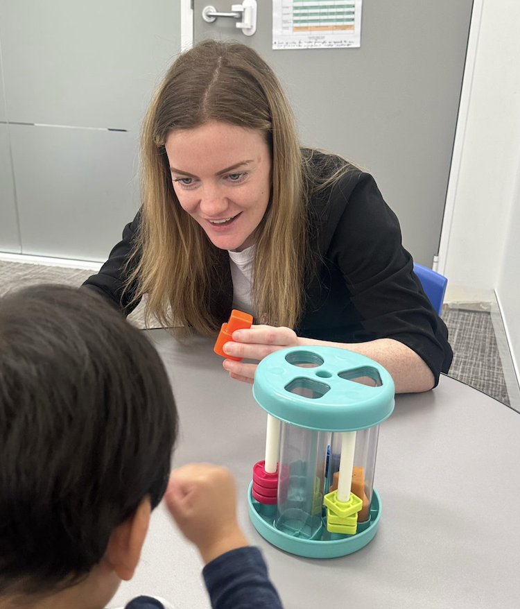 Muscles children use to learn to talk in Speech Pathology session in Bondi Junction and Mascot